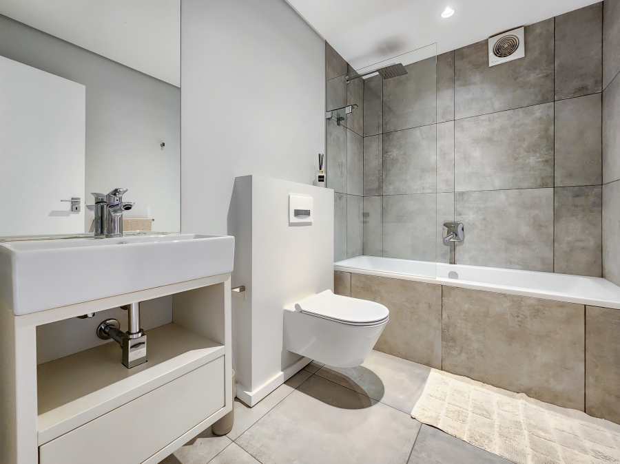 2 Bedroom Property for Sale in Sea Point Western Cape